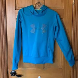 Women’s UnderArmour hoodie like new!